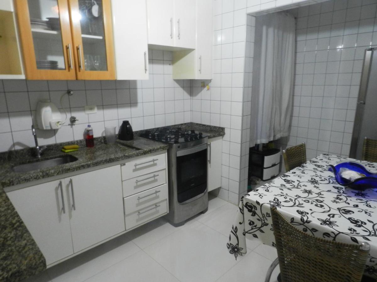 Encantador Com Piscina E Portaria 24 H