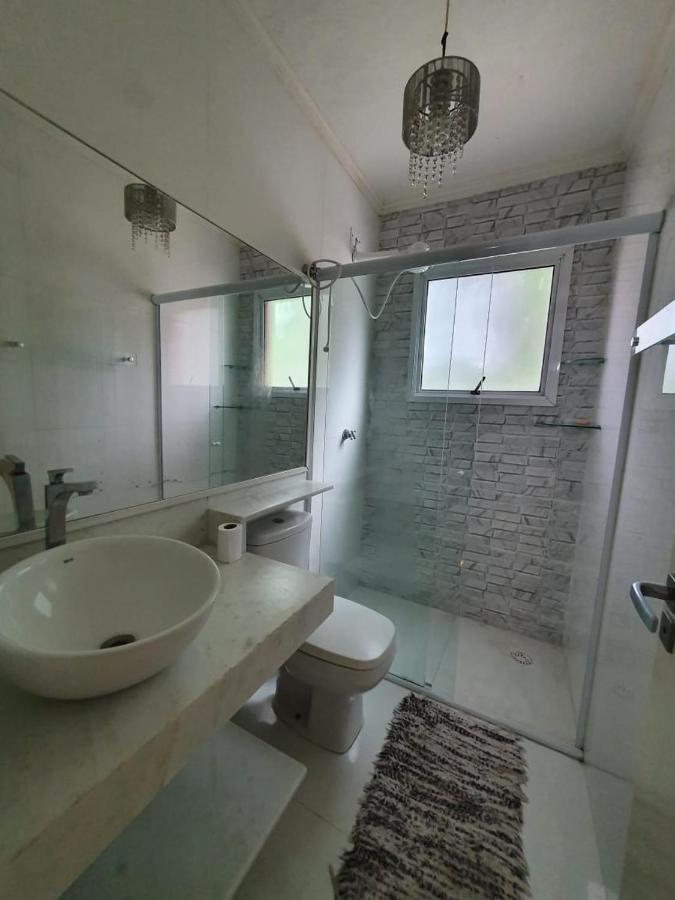 Encantador Com Piscina E Portaria 24 H