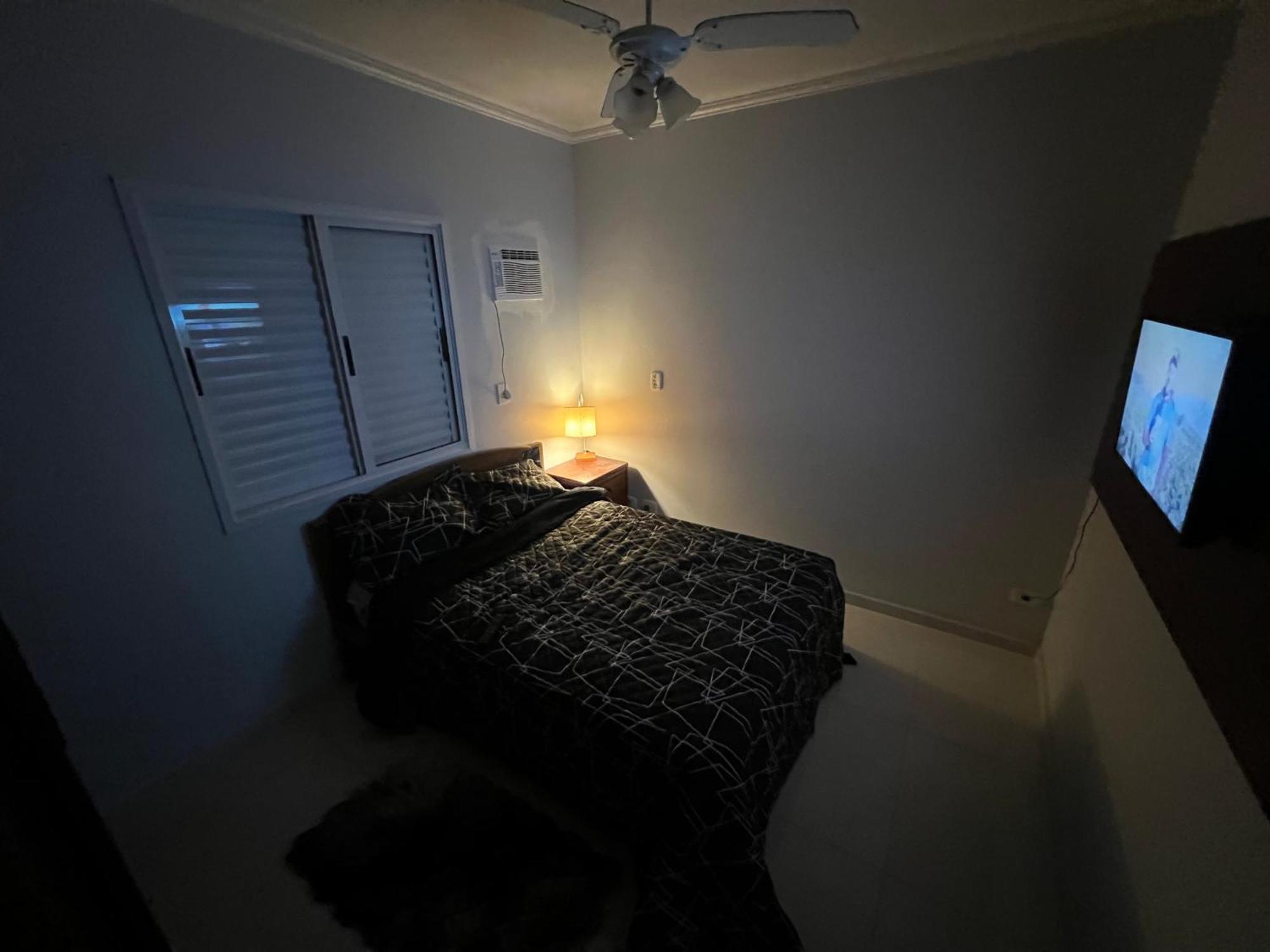 Encantador Com Piscina E Portaria 24 H *