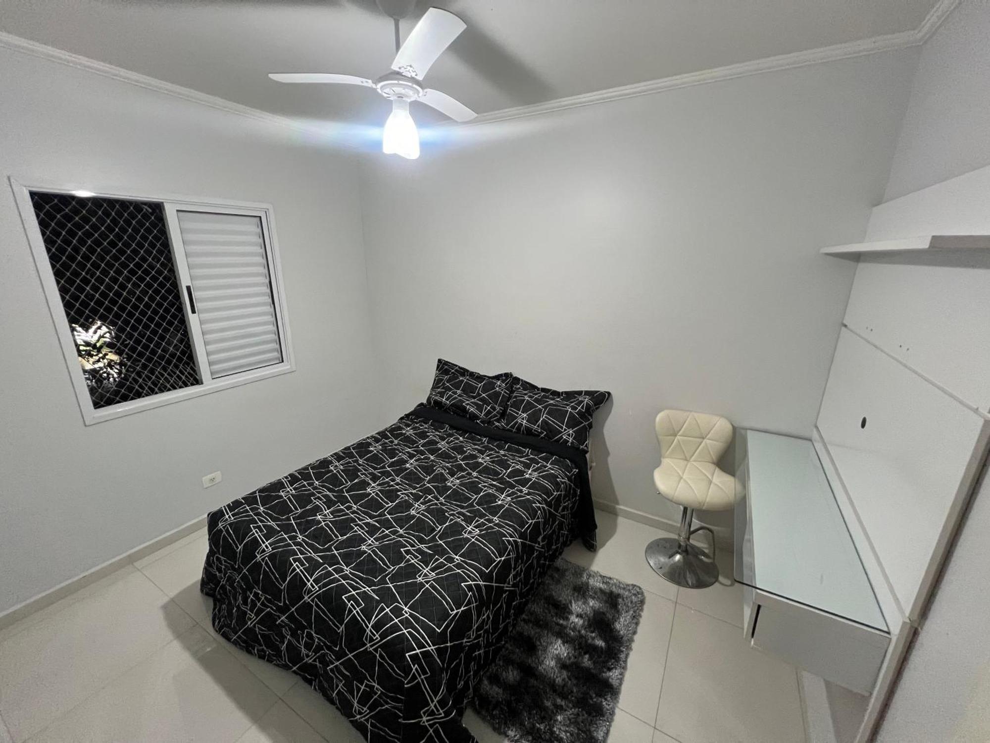 Encantador Com Piscina E Portaria 24 H Apartamento