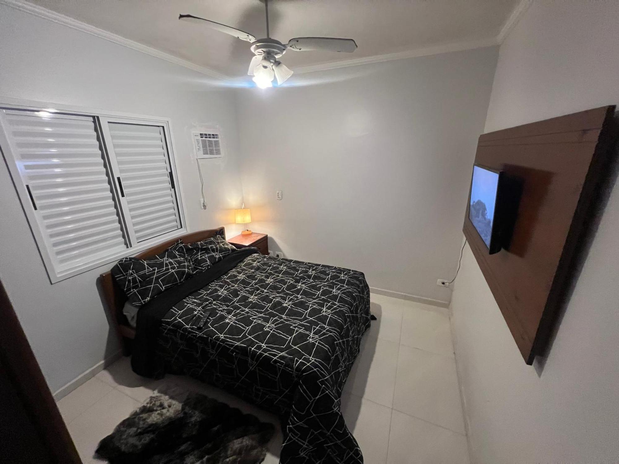 Encantador Com Piscina E Portaria 24 H Apartamento